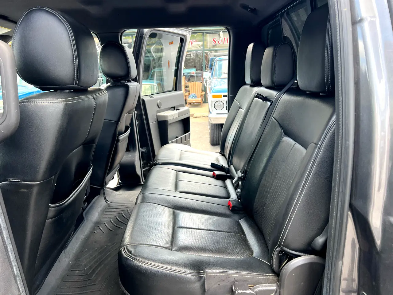 2013-ford-f350-super-duty-wisconsin-for-sale-09