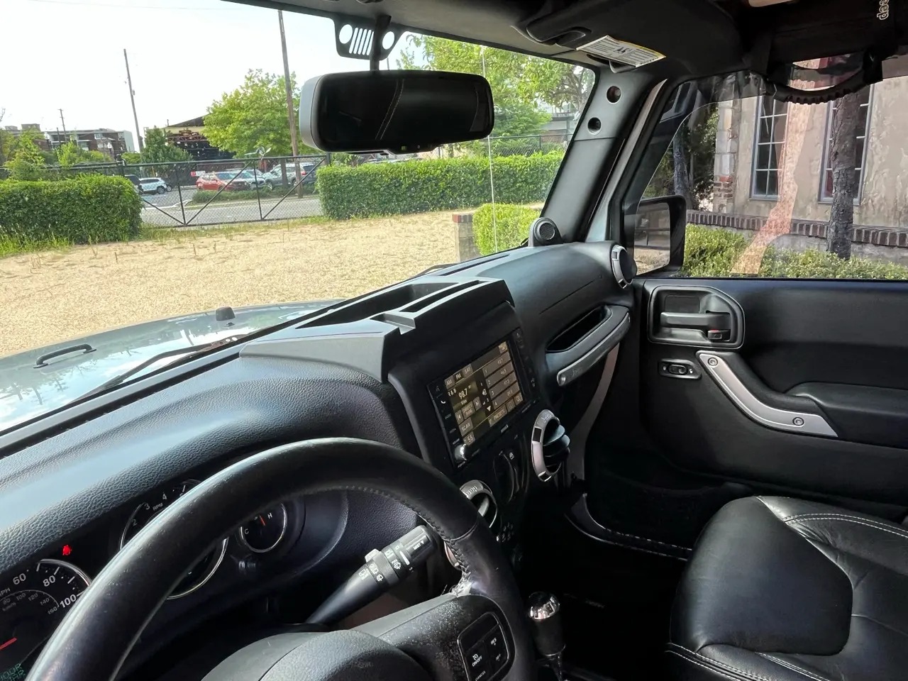 2013-jeep-wrangler-unlimited-for-sale (37)