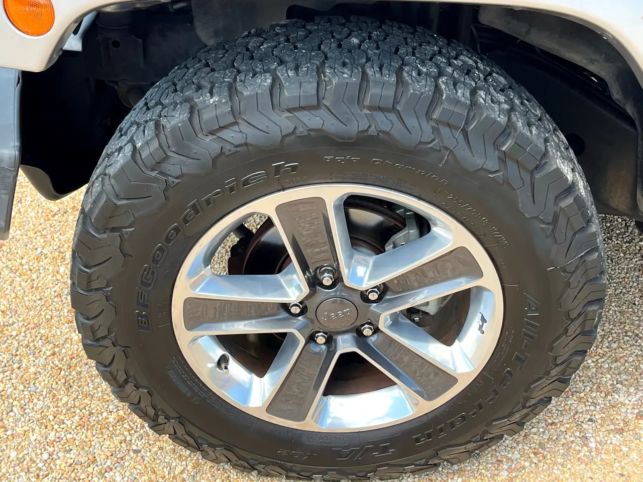 2013-jeep-wrangler-unlimited-for-sale (48)