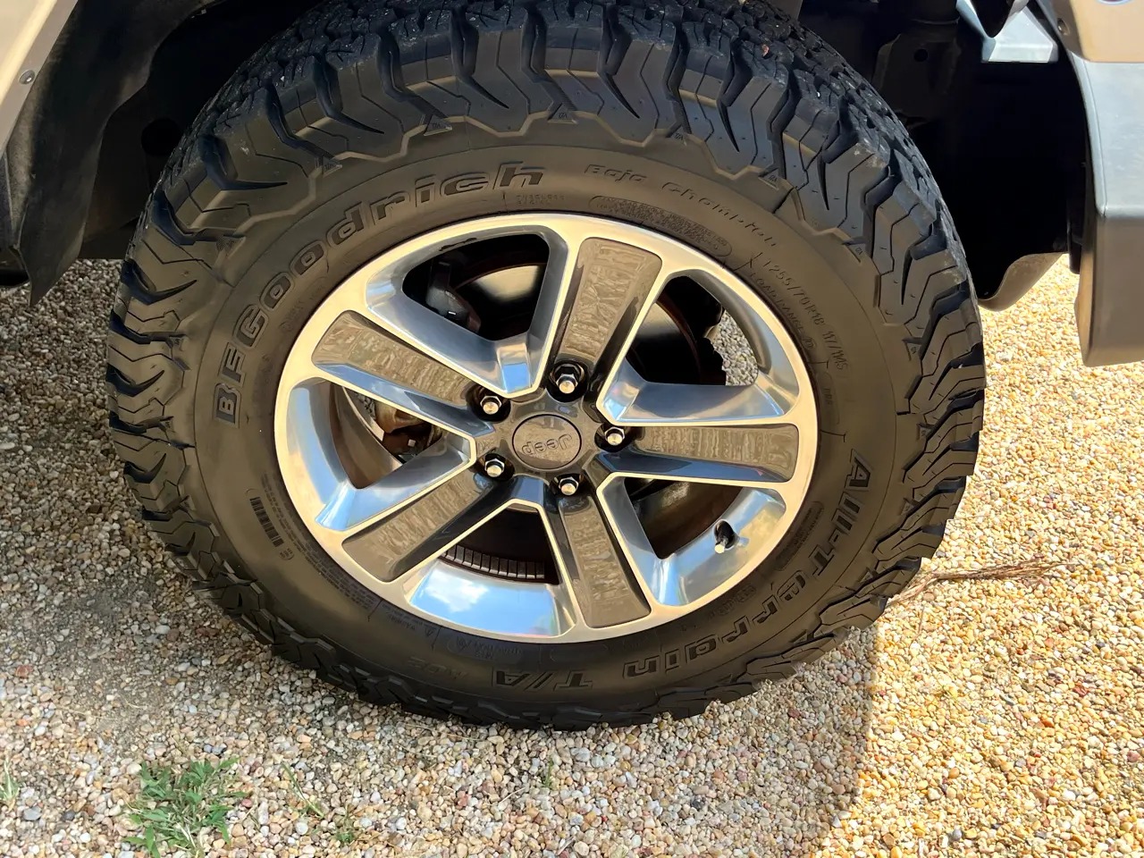 2013-jeep-wrangler-unlimited-for-sale (49)