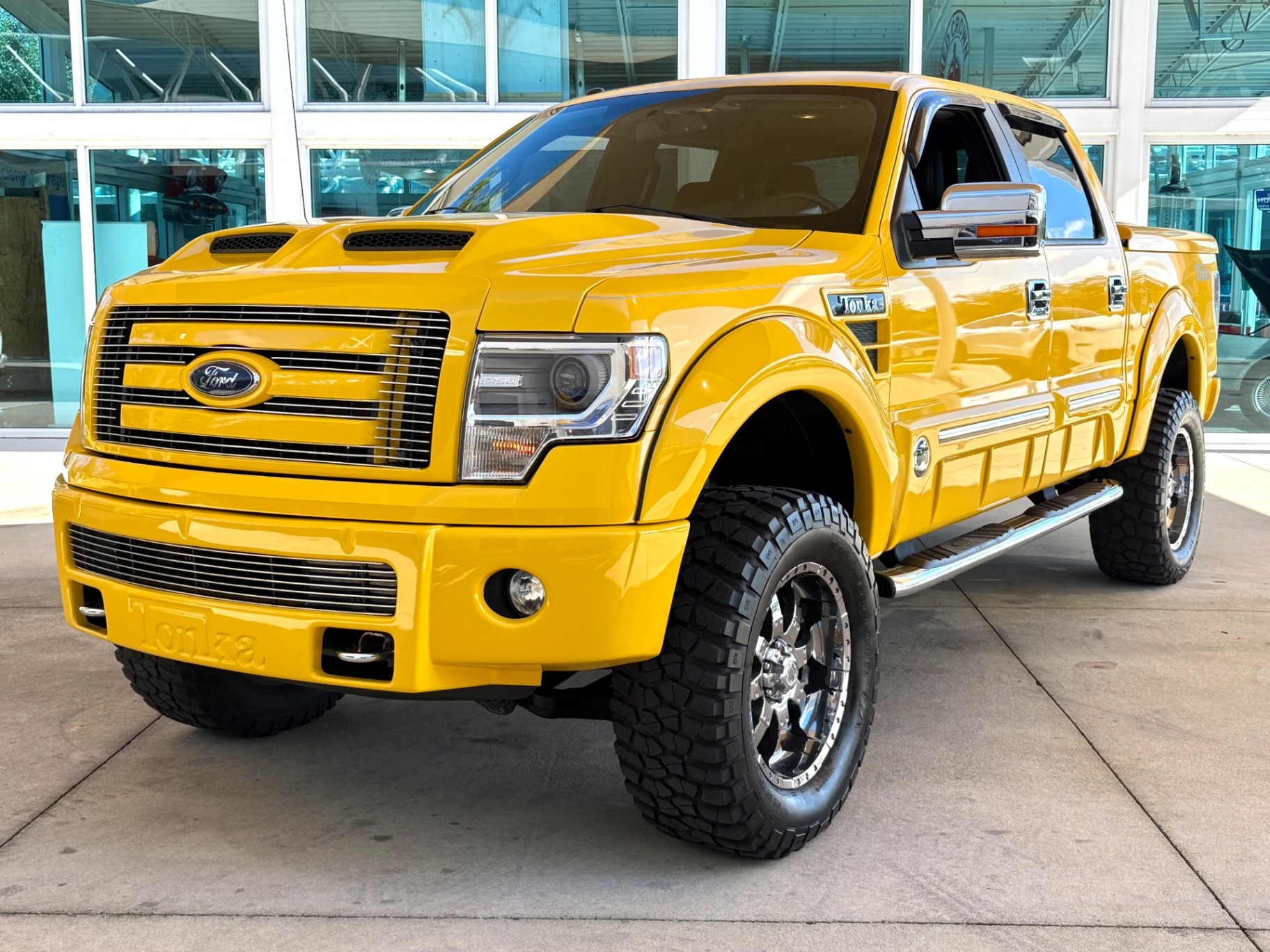 2014-ford-f150-tonka (54)