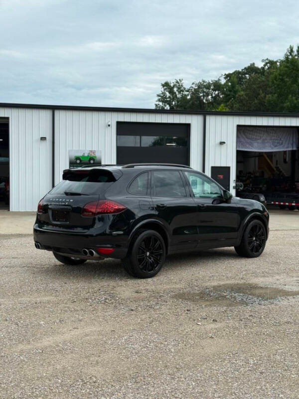 2014-porsche-cayenne-turbo-s-for-sale (34)