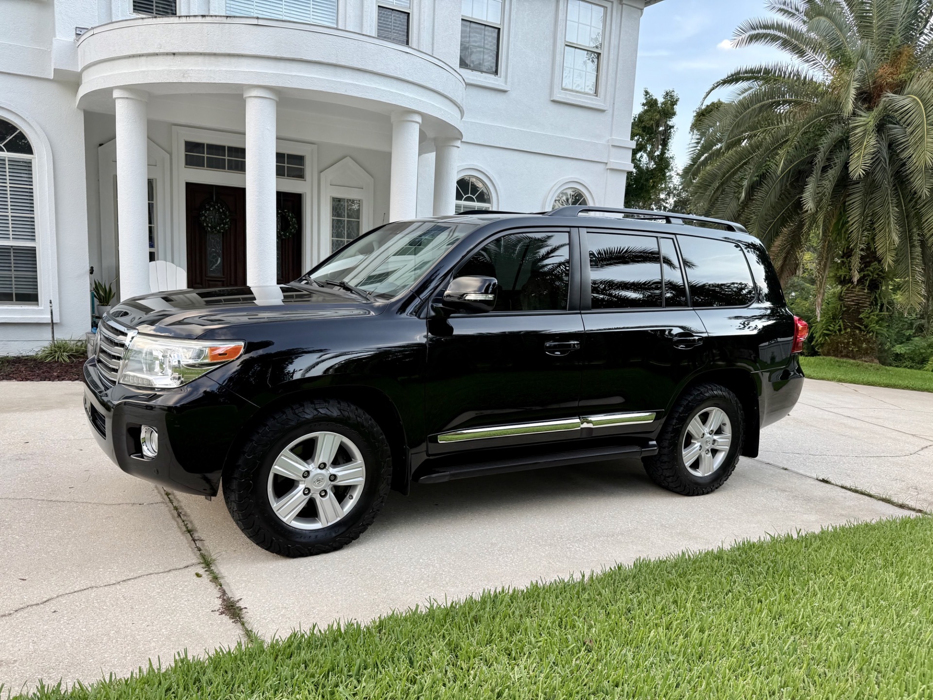 2014-toyota-land-cruiser-200 (18)