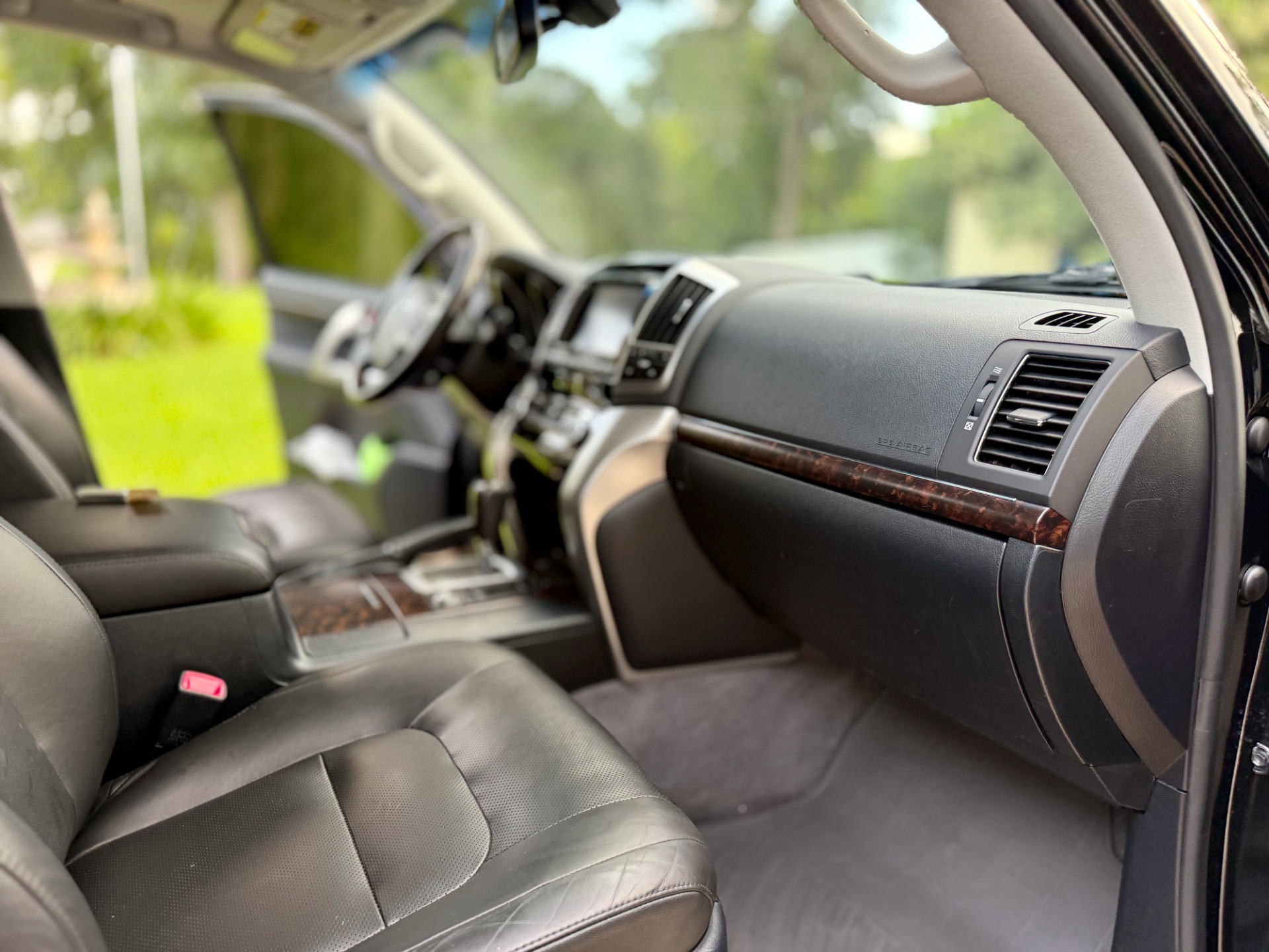 2014-toyota-land-cruiser-200 (4)