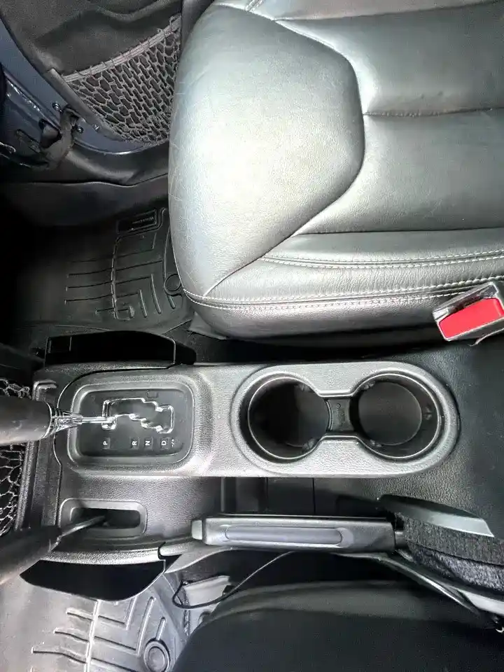 2016-jeep-wrangler-hard-rock-edition-for-sale-birmingham-al-34