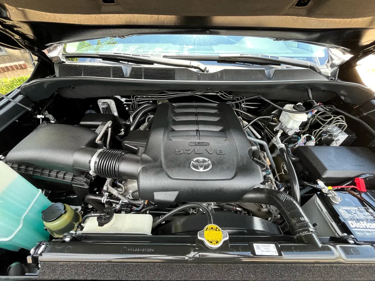 2016-toyota-tundra-4x4 (1)