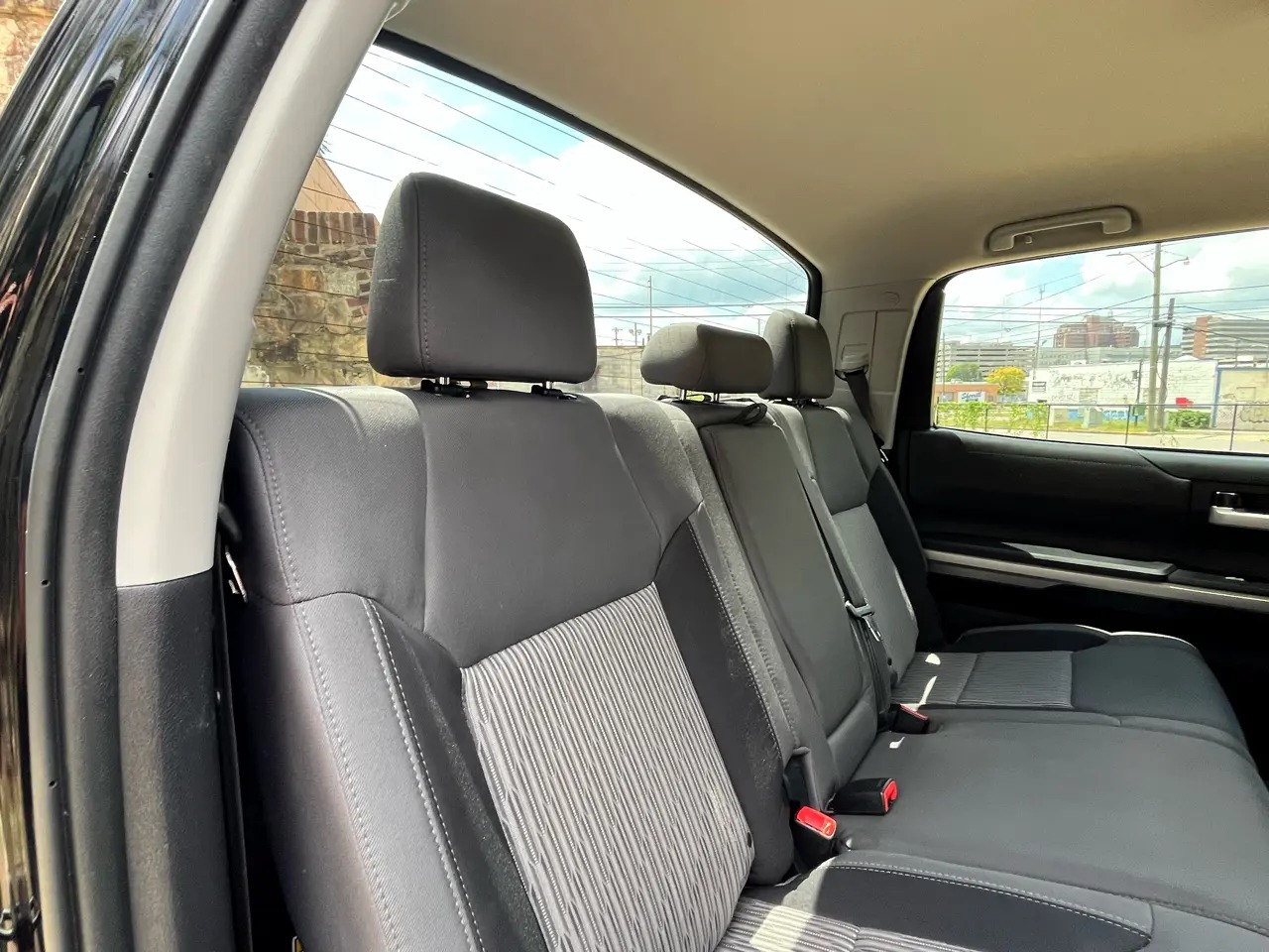 2016-toyota-tundra-4x4 (16)