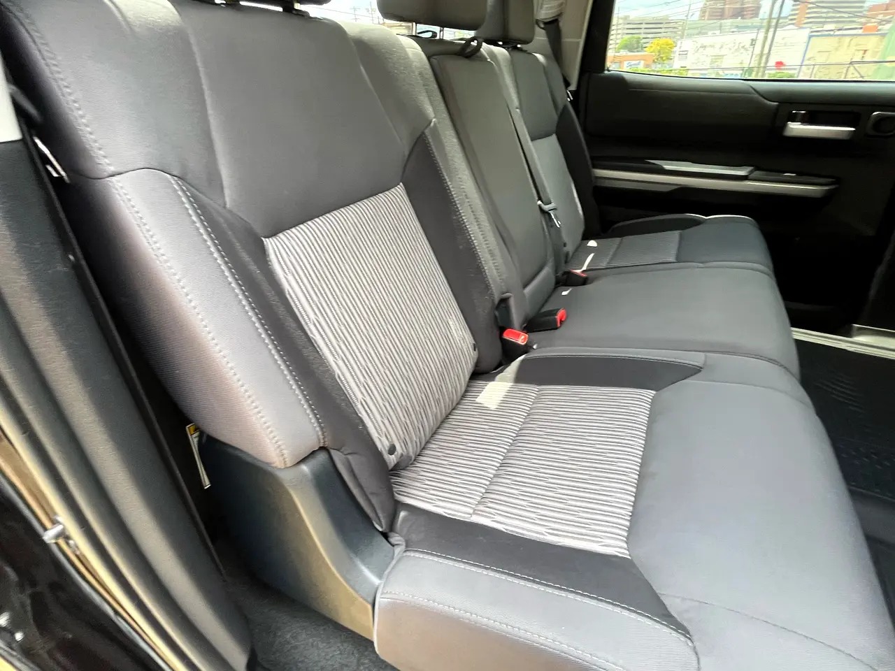 2016-toyota-tundra-4x4 (19)