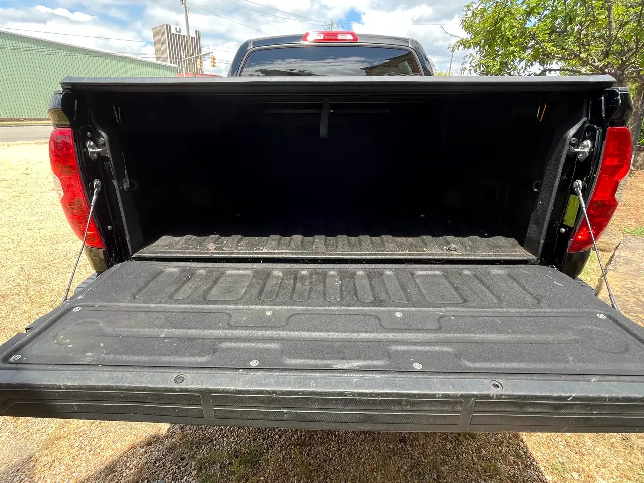 2016-toyota-tundra-4x4 (23)