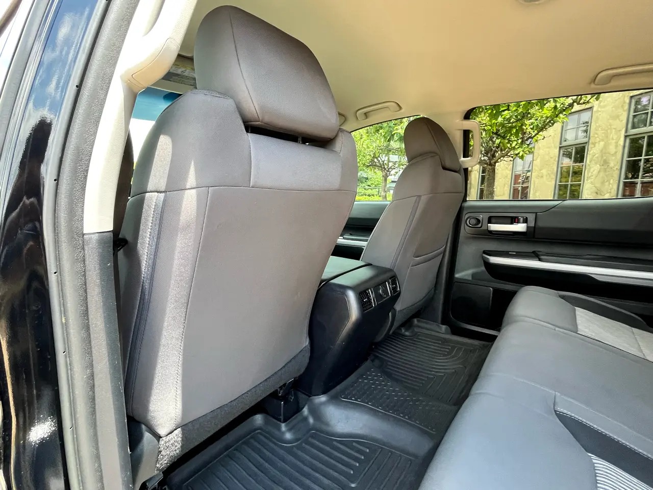 2016-toyota-tundra-4x4 (25)