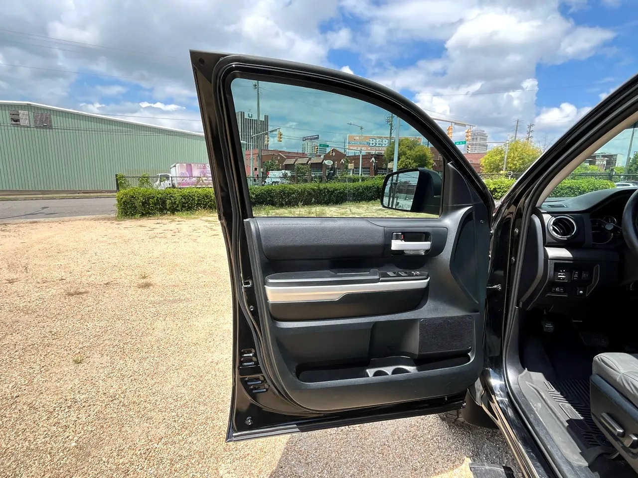 2016-toyota-tundra-4x4 (33)