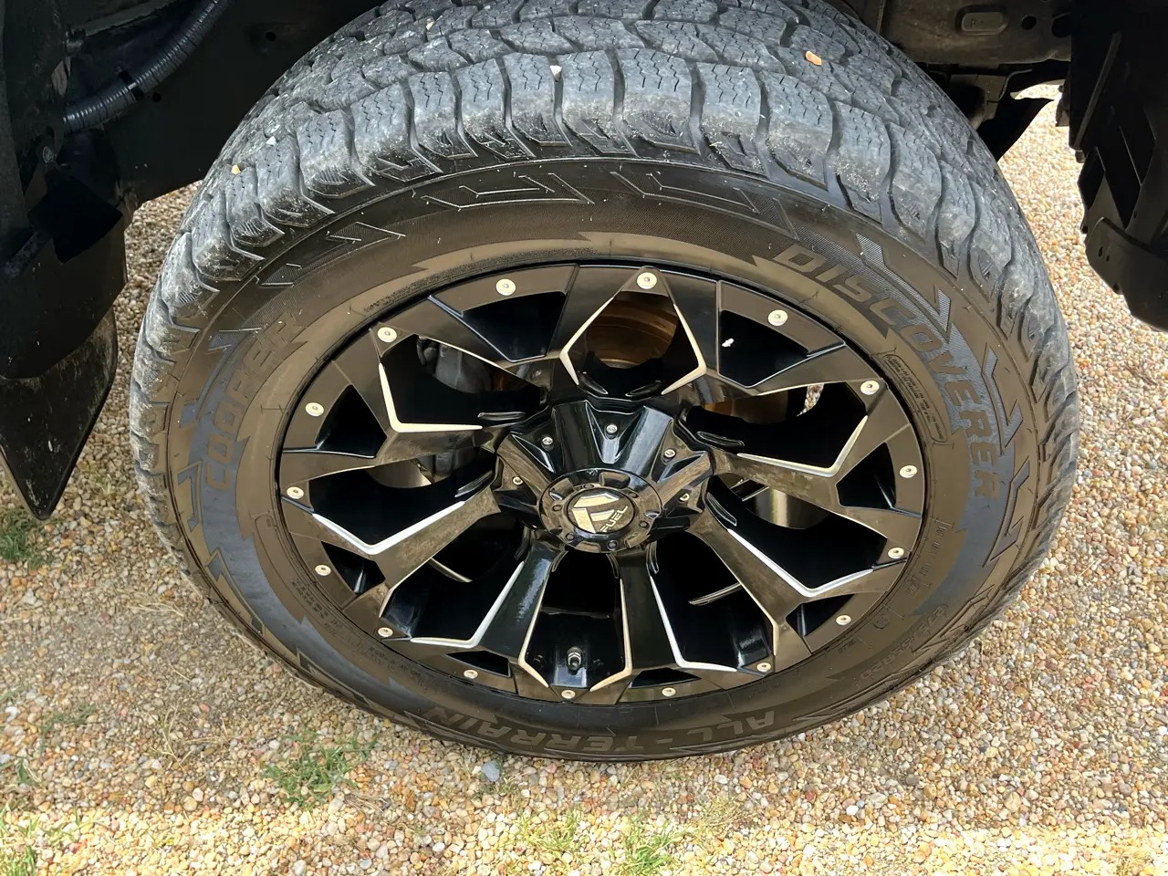 2016-toyota-tundra-4x4 (38)