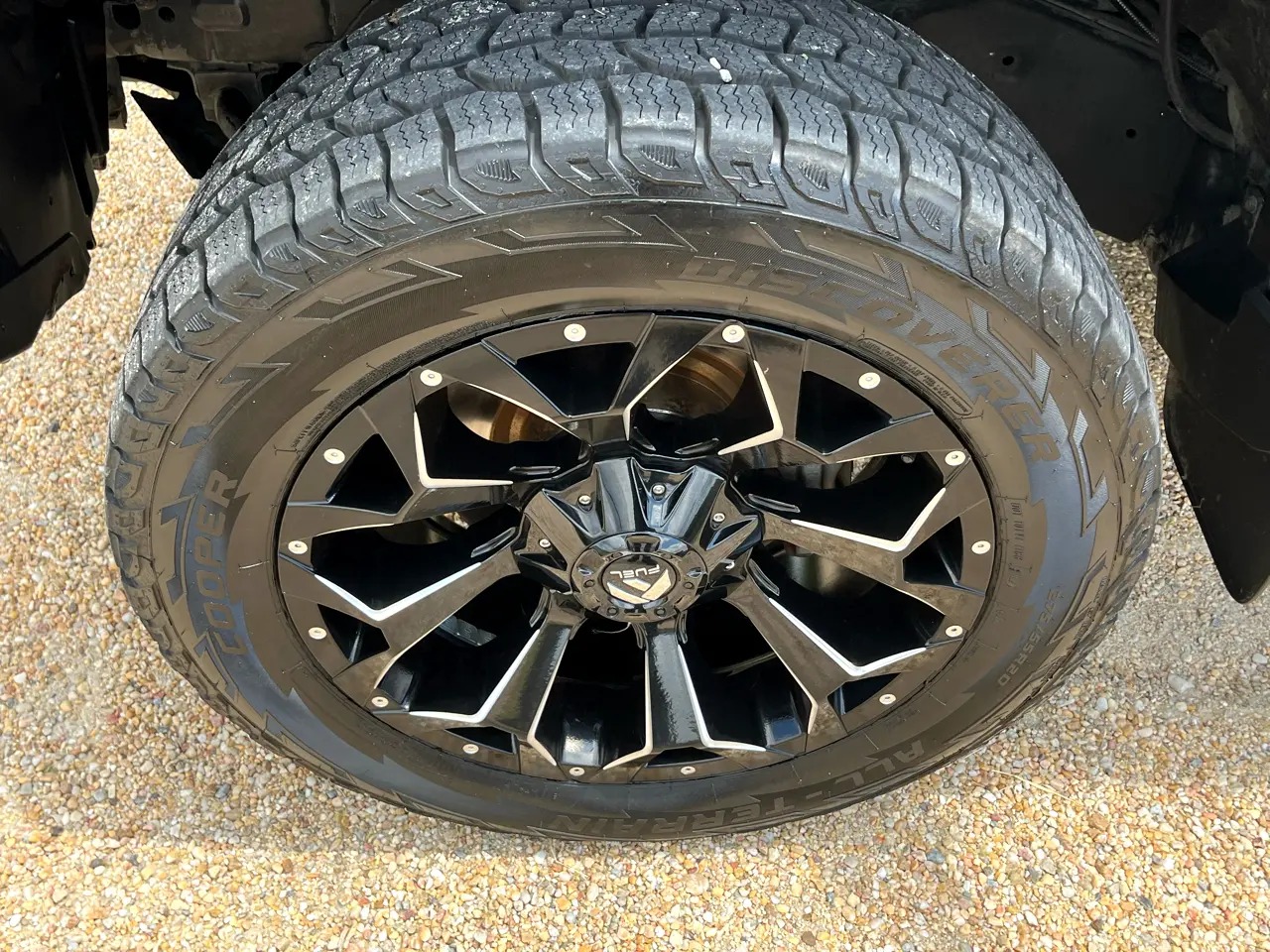 2016-toyota-tundra-4x4 (45)