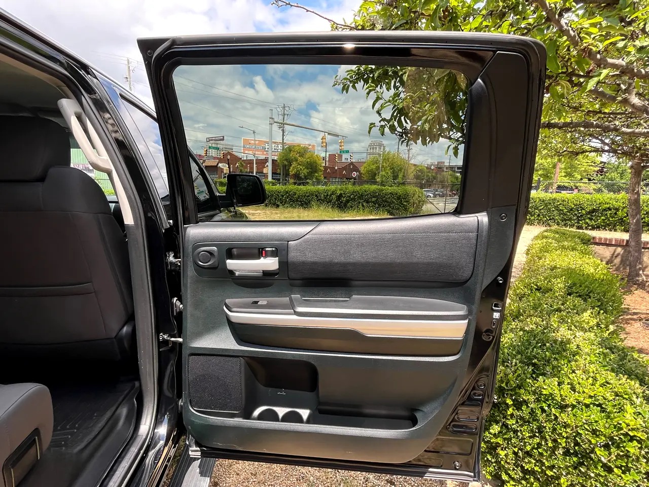 2016-toyota-tundra-4x4 (49)