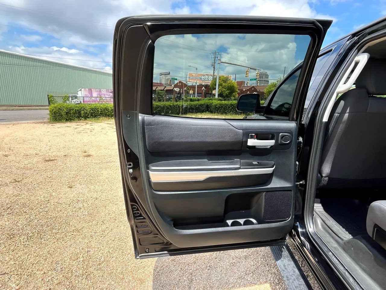 2016-toyota-tundra-4x4 (50)