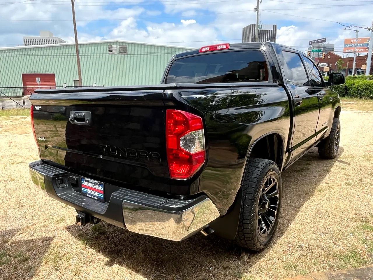 2016-toyota-tundra-4x4 (54)