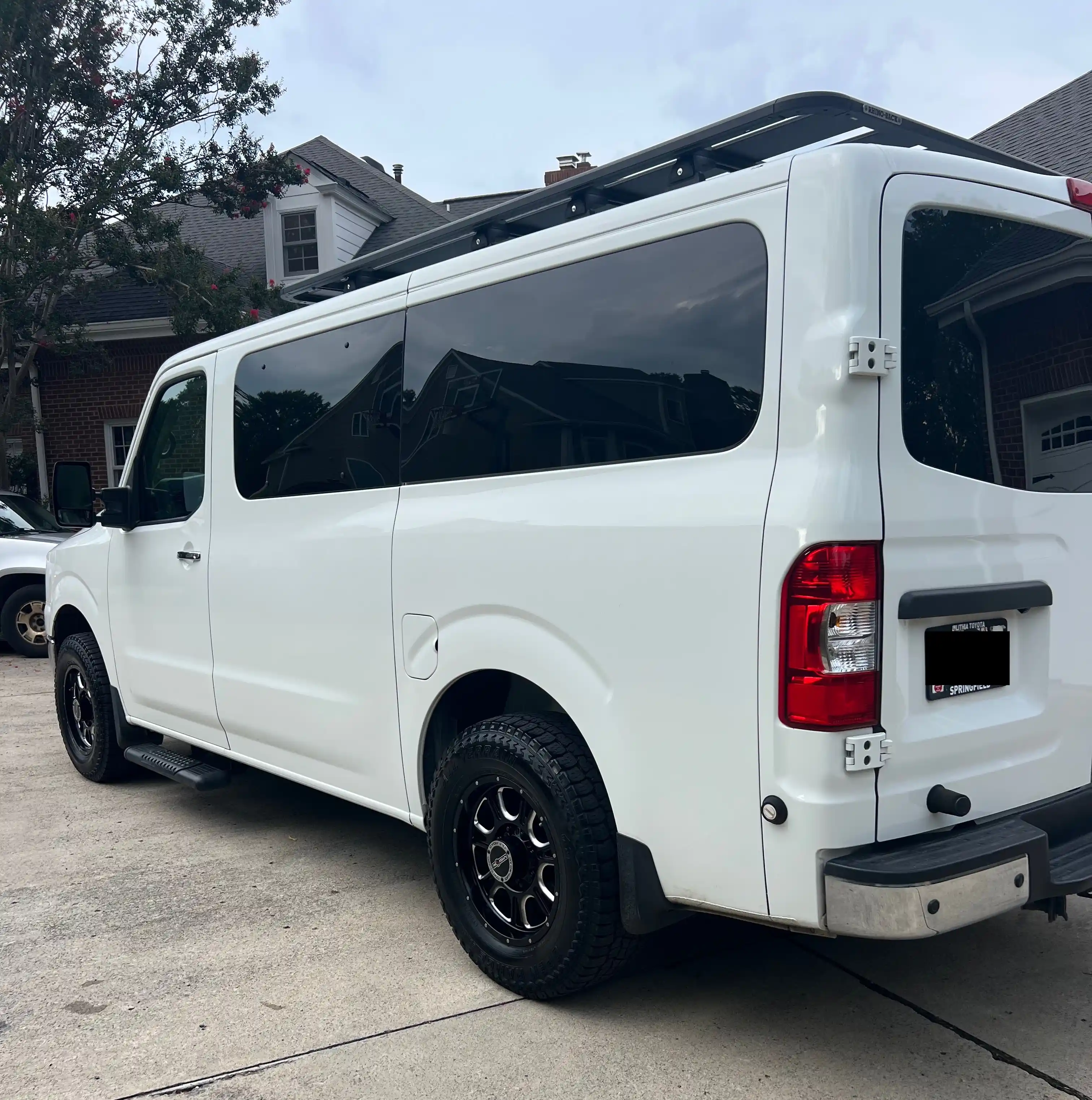 2017 Nissan NV3500 For Sale-02