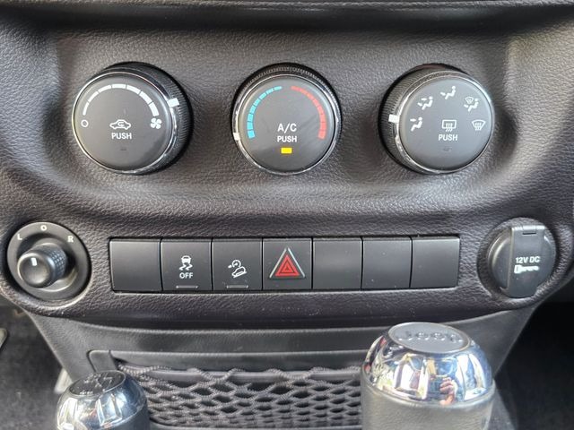 2017-jeep-wrangler-unlimited-sport-s-for-sale-hope-mills-nc-21