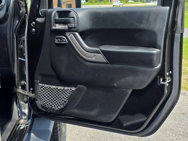 2017-jeep-wrangler-unlimited-sport-s-for-sale-hope-mills-nc-35