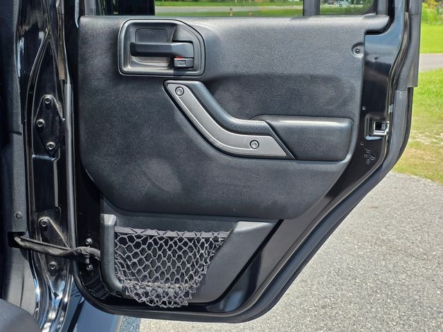 2017-jeep-wrangler-unlimited-sport-s-for-sale-hope-mills-nc-37