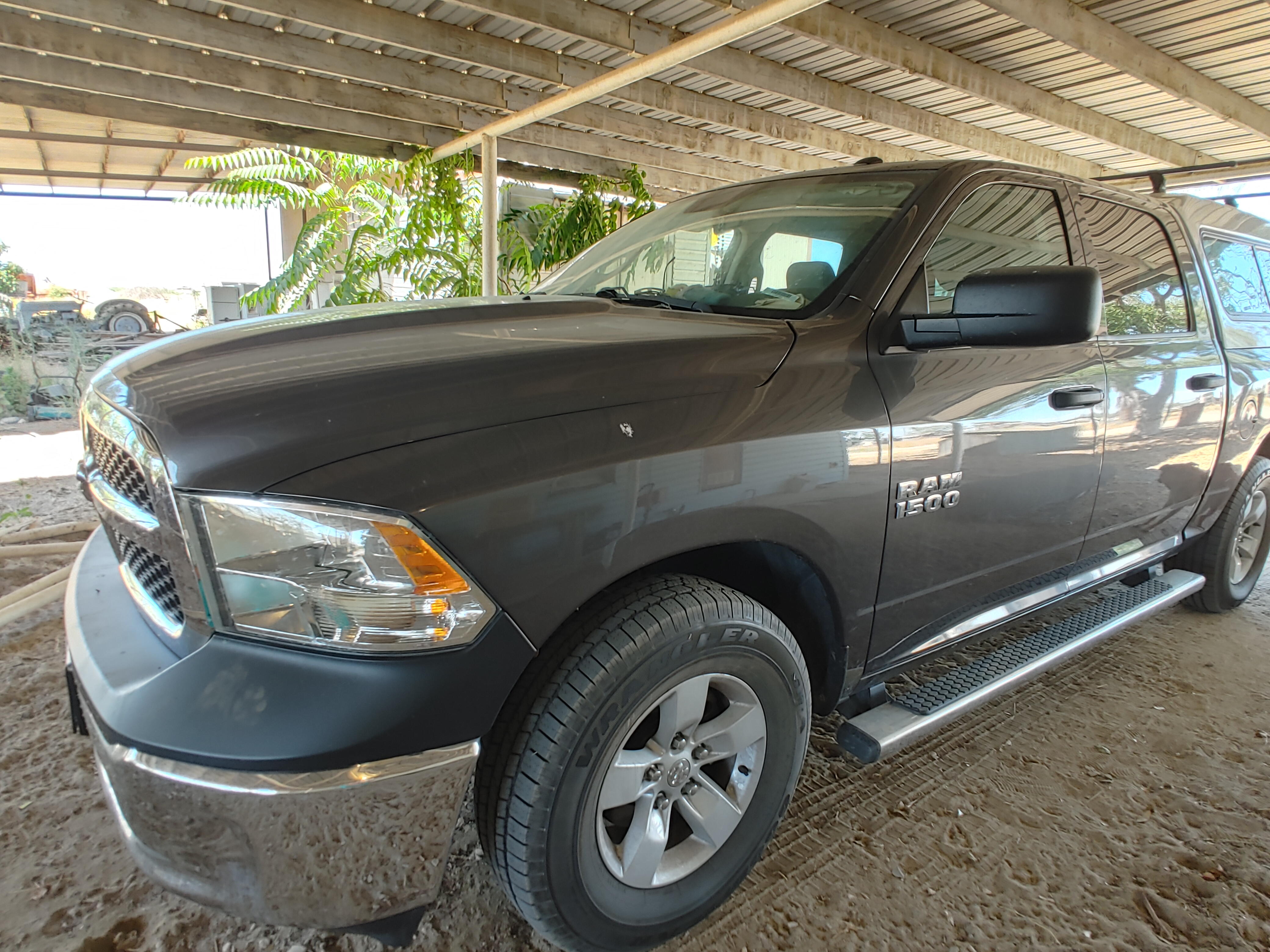 2018-dodge-ram-1500-for-sale-01