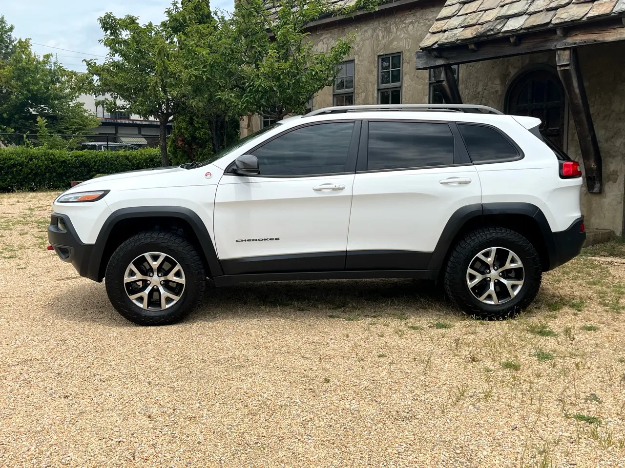 2018-jeep-cherokee-trailhawk-for-sale-birmingham-al-3