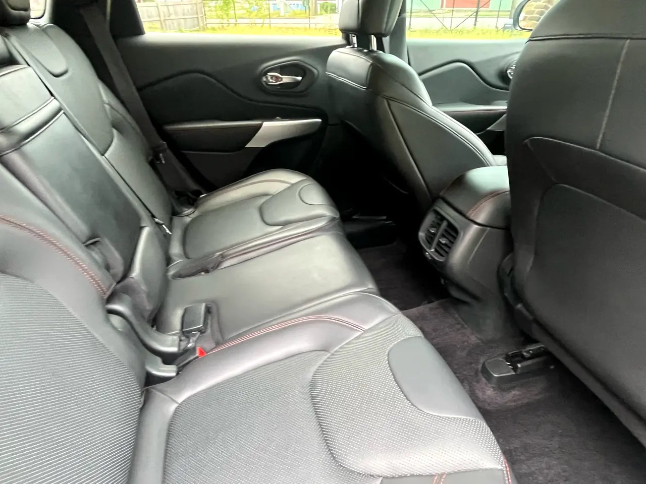 2018-jeep-cherokee-trailhawk-for-sale-birmingham-al-47