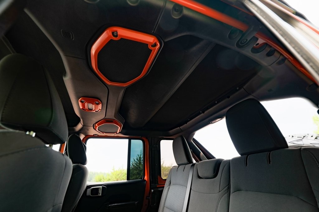 2018-jeep-wrangler-unlimited-sport-s (10)