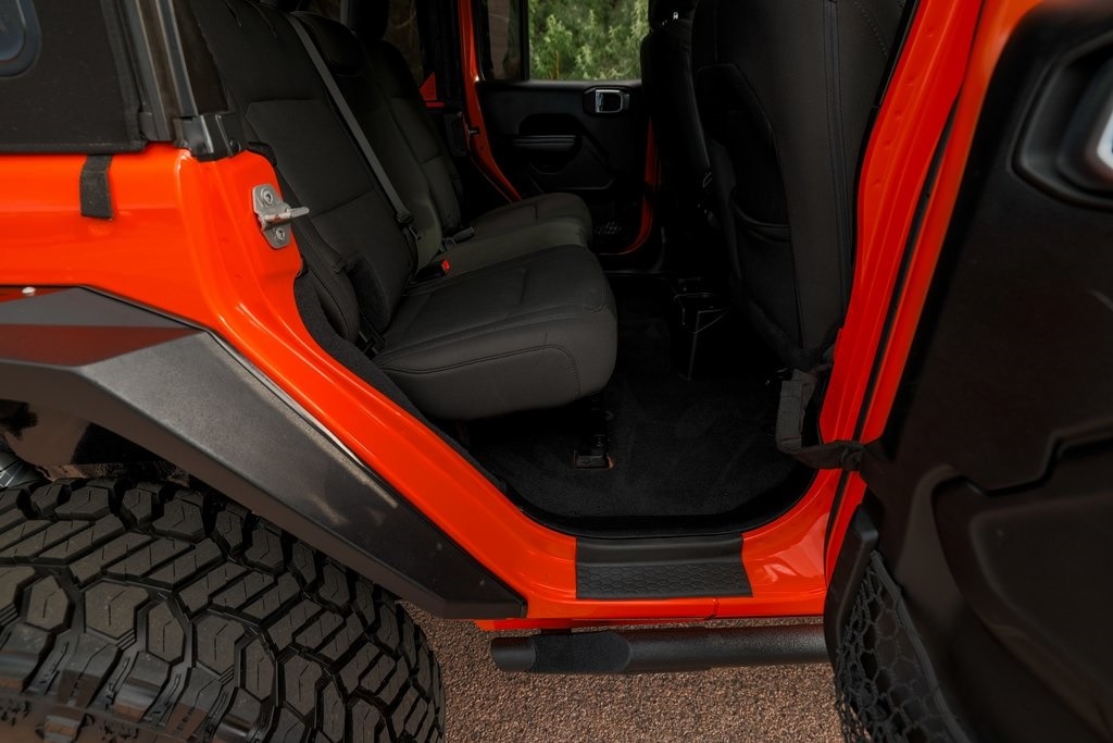 2018-jeep-wrangler-unlimited-sport-s (16)