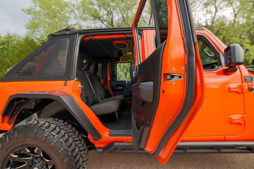 2018-jeep-wrangler-unlimited-sport-s (26)