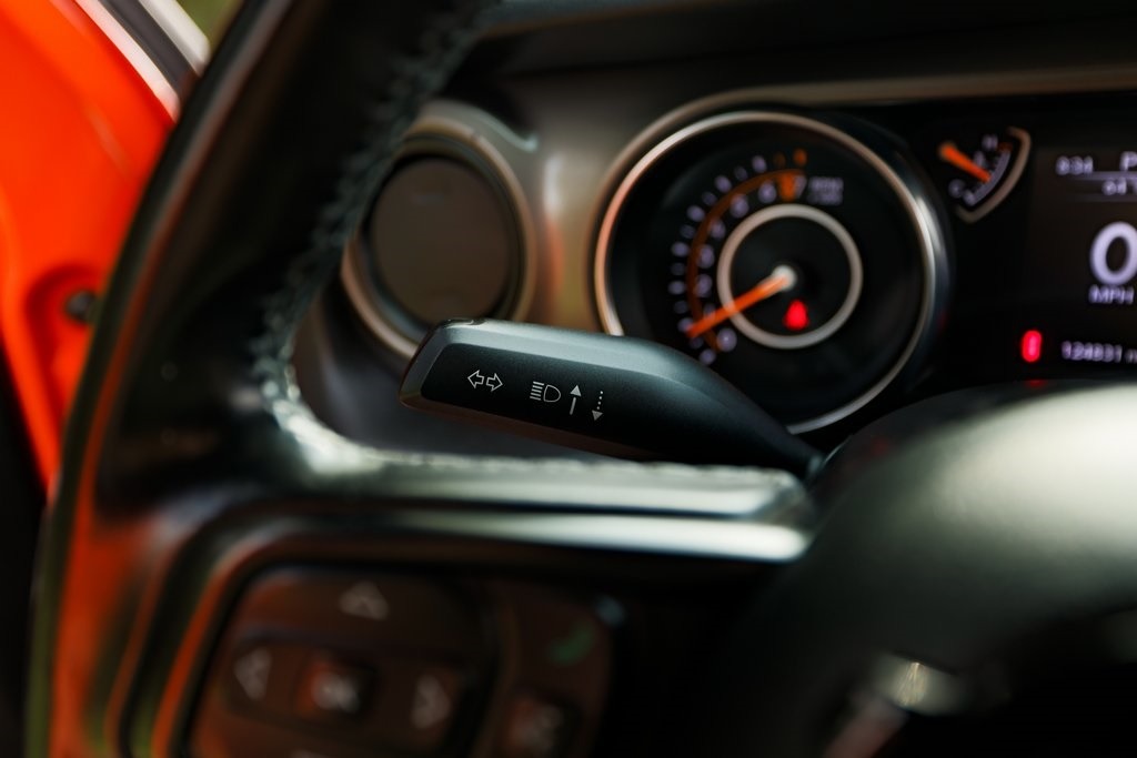 2018-jeep-wrangler-unlimited-sport-s (38)