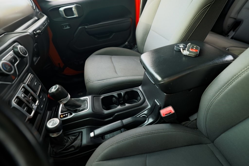 2018-jeep-wrangler-unlimited-sport-s (48)