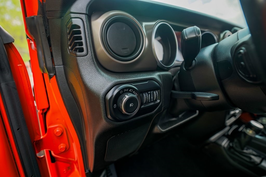 2018-jeep-wrangler-unlimited-sport-s (54)