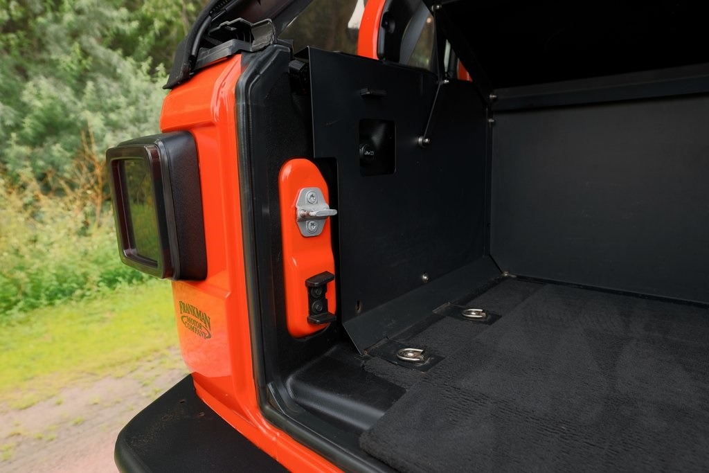 2018-jeep-wrangler-unlimited-sport-s (74)