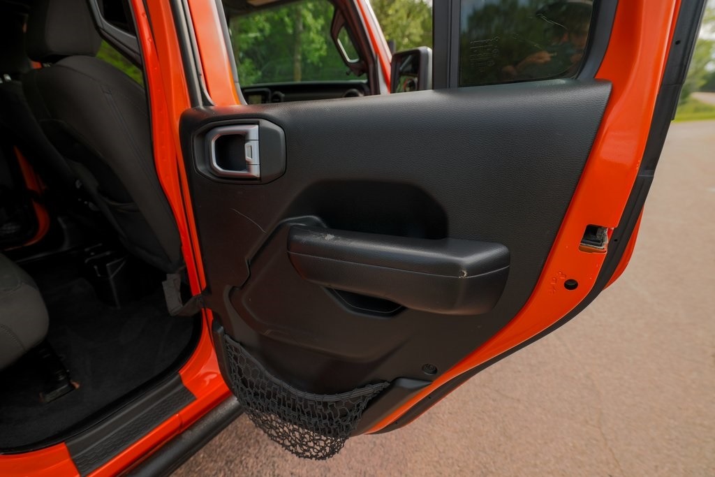 2018-jeep-wrangler-unlimited-sport-s (9)