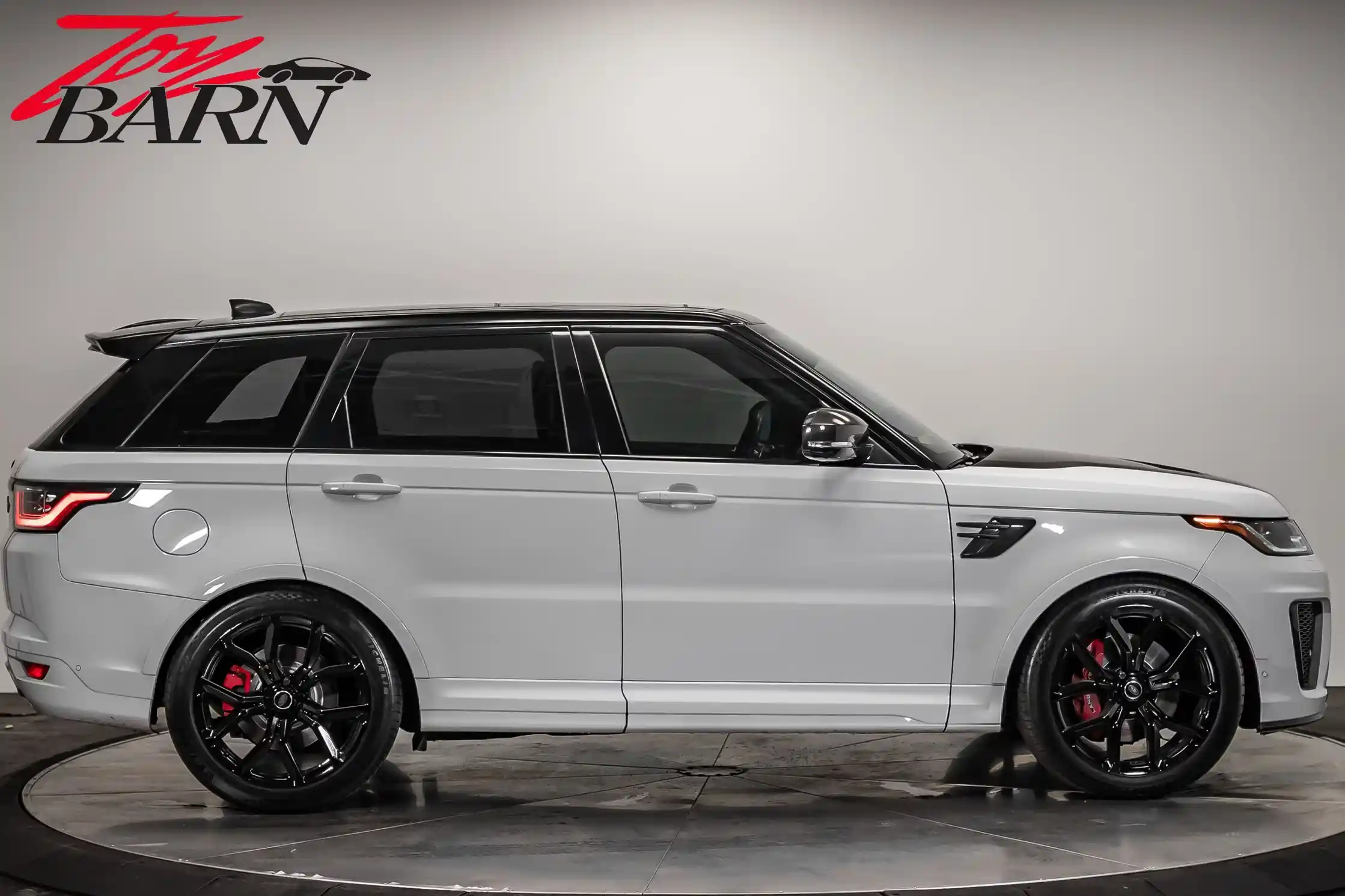 2018-land-rover-range-rover-sport-svr-for-sale-dublin-oh-10