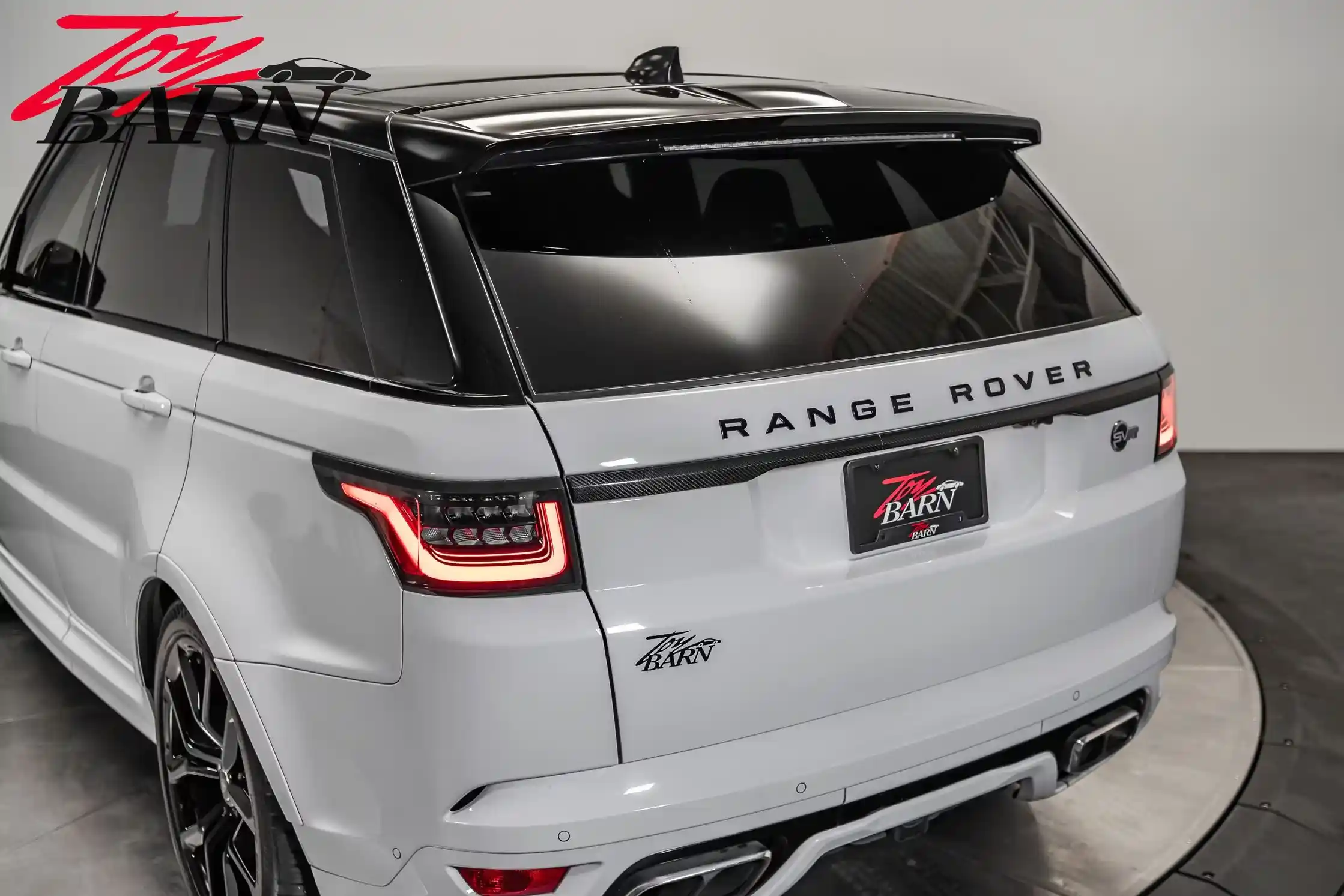 2018-land-rover-range-rover-sport-svr-for-sale-dublin-oh-17