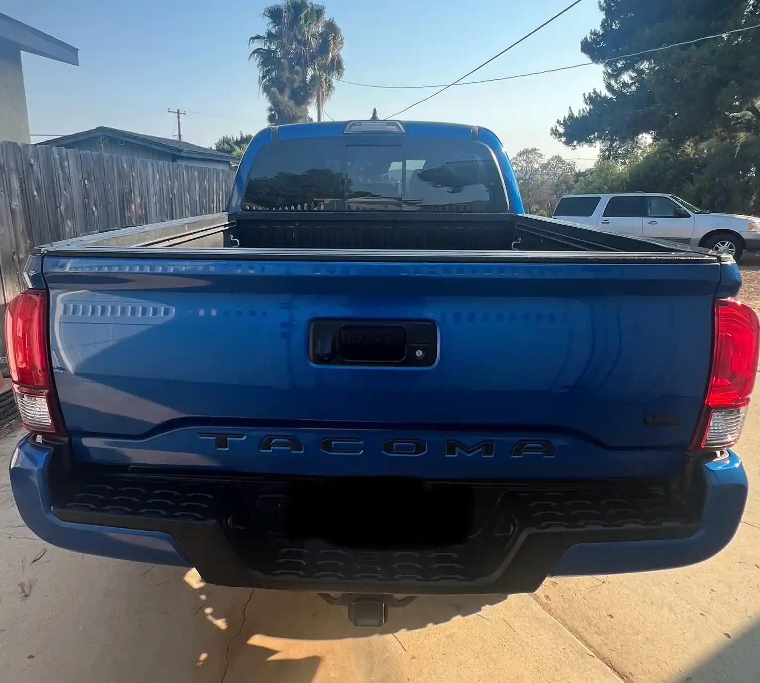 2018-toyota-tacoma-for-sale-03
