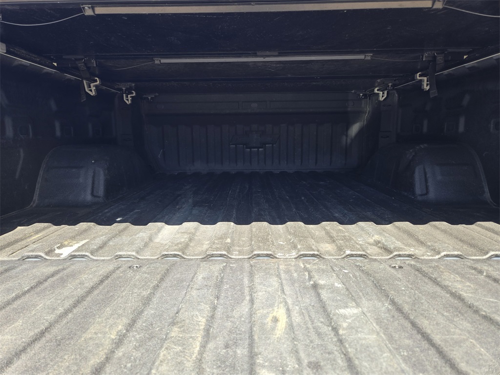 2019-chevy-silverado-1500-rst-4x4-for-sale-19