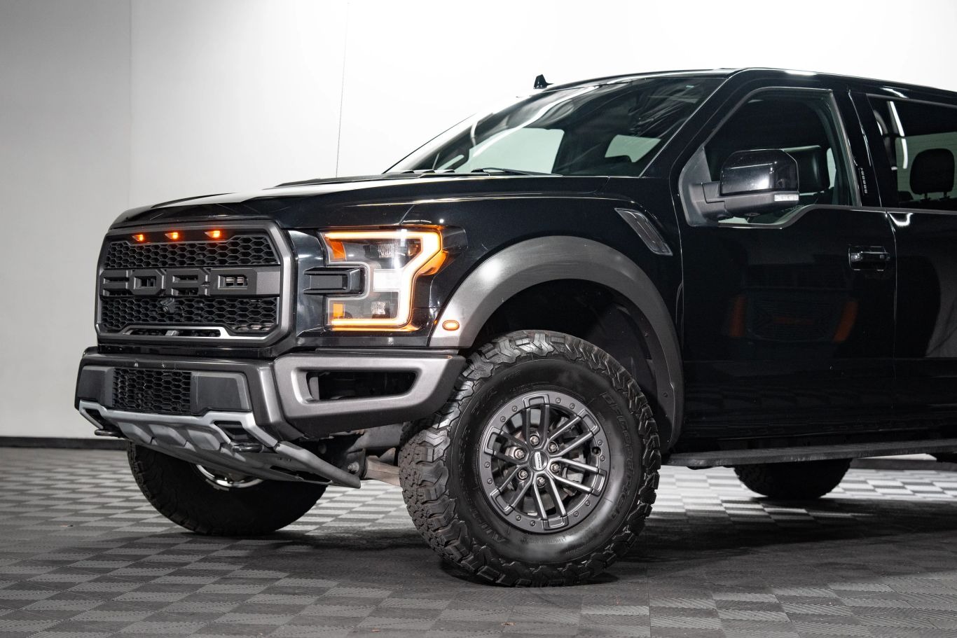 2020-ford-f150-raptor-for-sale-tempe-az-9