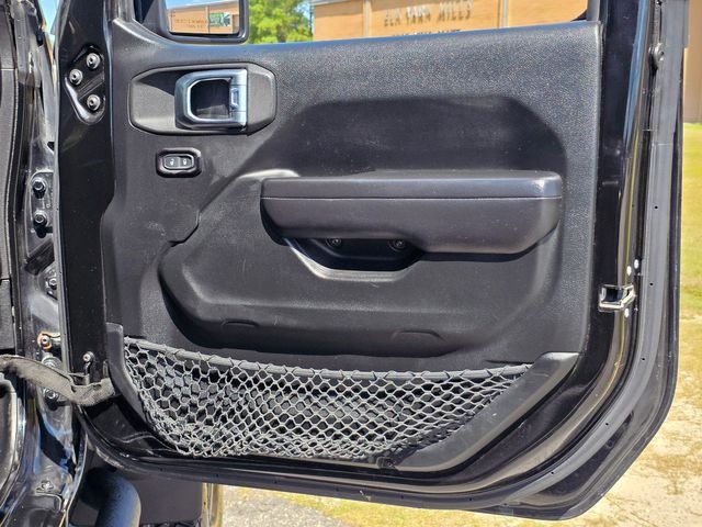 2020-jeep-gladiator-hope-mills-nc (17)