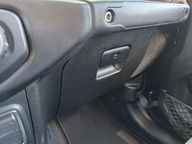 2020-jeep-gladiator-hope-mills-nc (30)