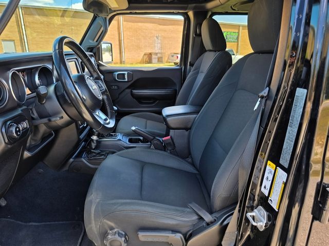2020-jeep-gladiator-hope-mills-nc (37)
