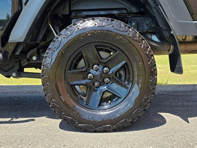 2020-jeep-gladiator-hope-mills-nc (4)