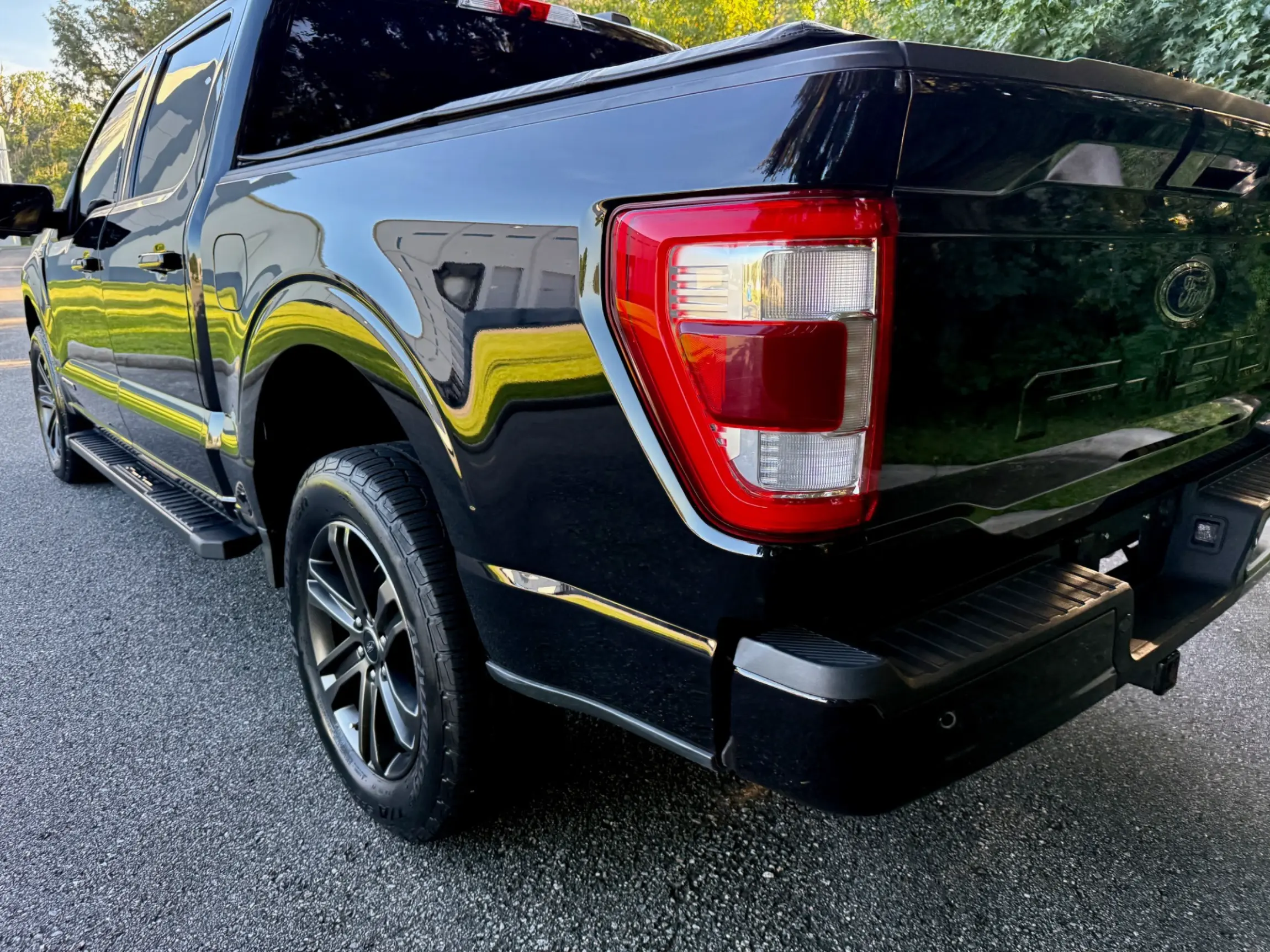 2021-ford-f150-powerboost-hybrid-for-sale-jacksonville-fl-17
