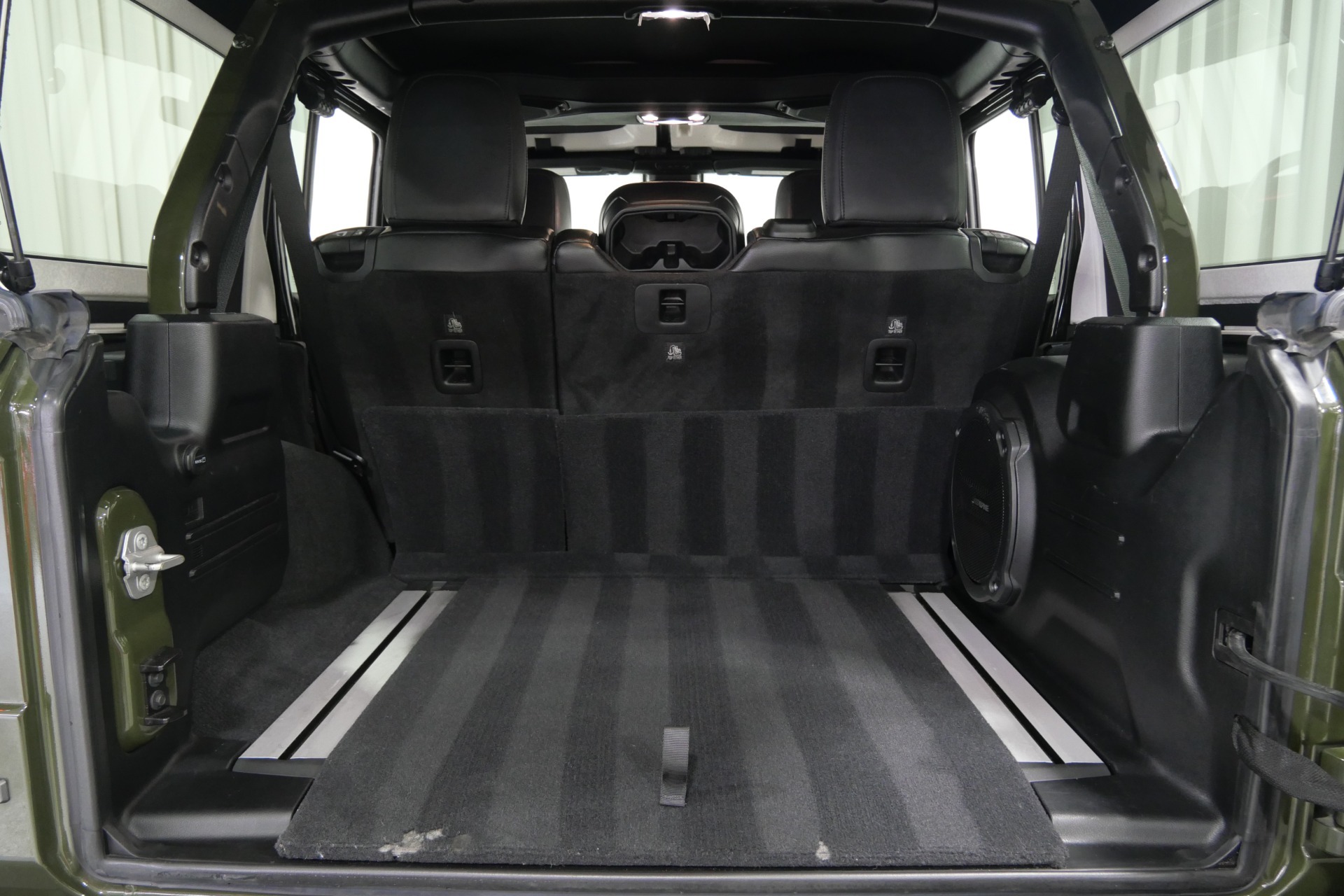 2021-jeep-wrangler-unlimited-rubicon-diesel-for-sale-newport-beach-ca-16