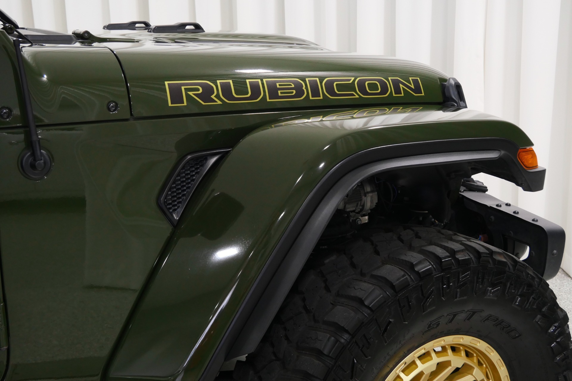 2021-jeep-wrangler-unlimited-rubicon-diesel-for-sale-newport-beach-ca-38