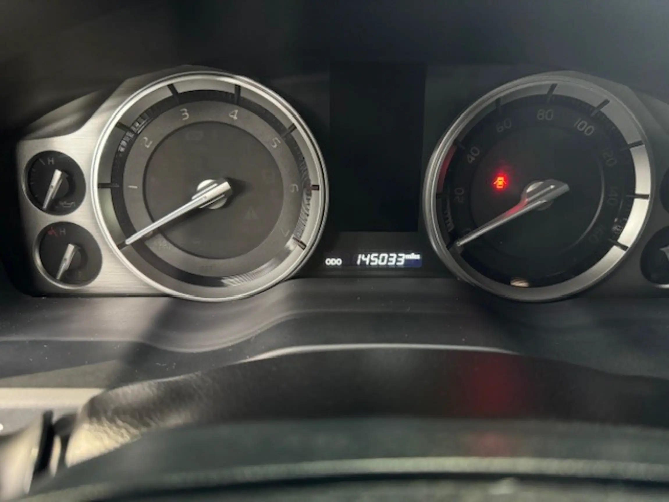 2021-toyota-land-cruiser-for-sale-st-louis-mo-02