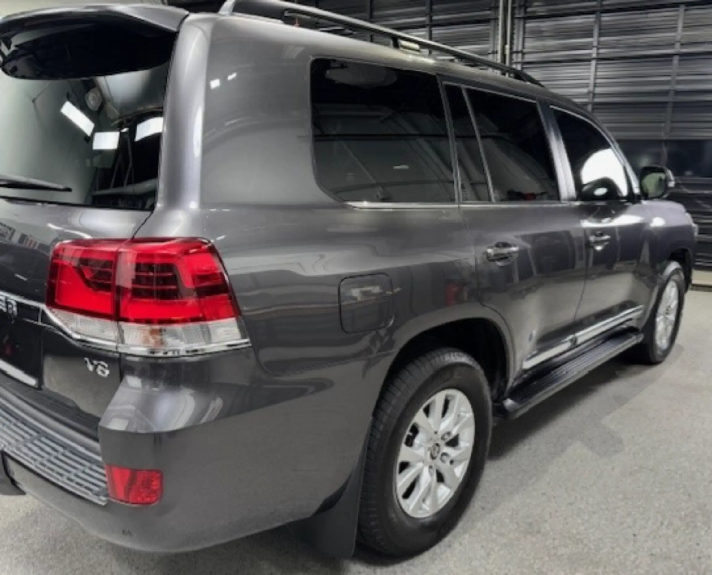 2021-toyota-land-cruiser-for-sale-st-louis-mo-09