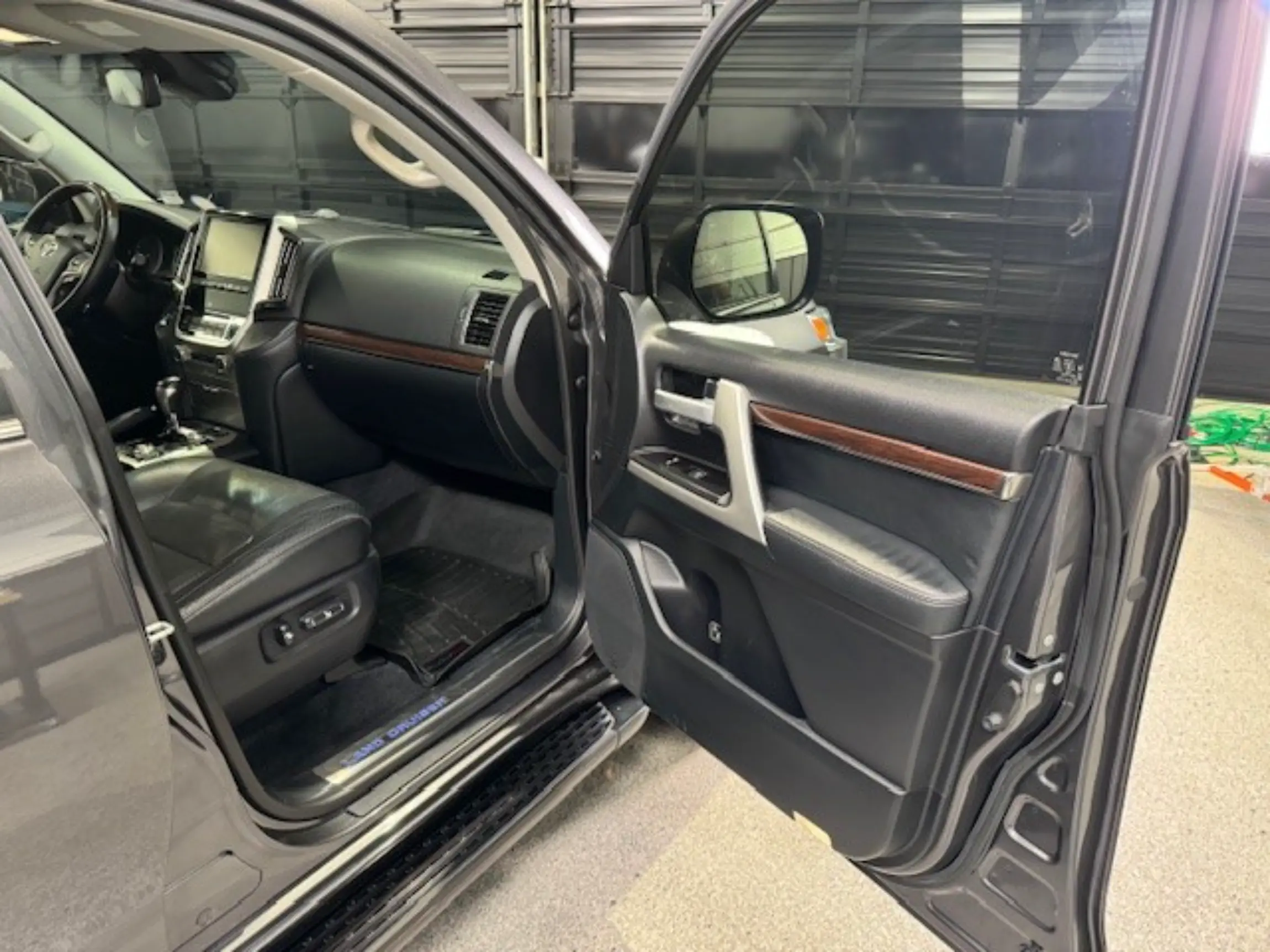 2021-toyota-land-cruiser-for-sale-st-louis-mo-17